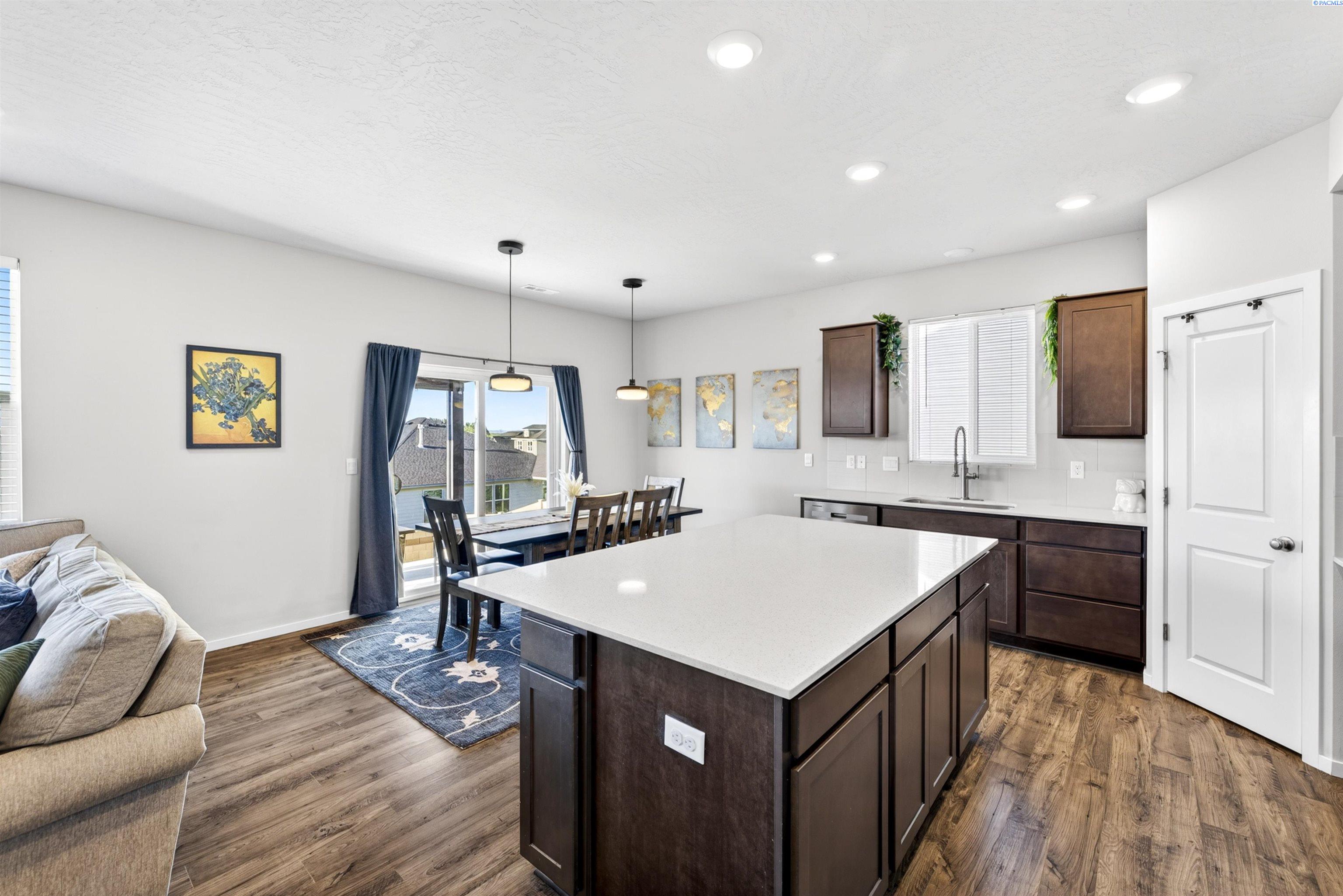 7796 Ranchland Lane