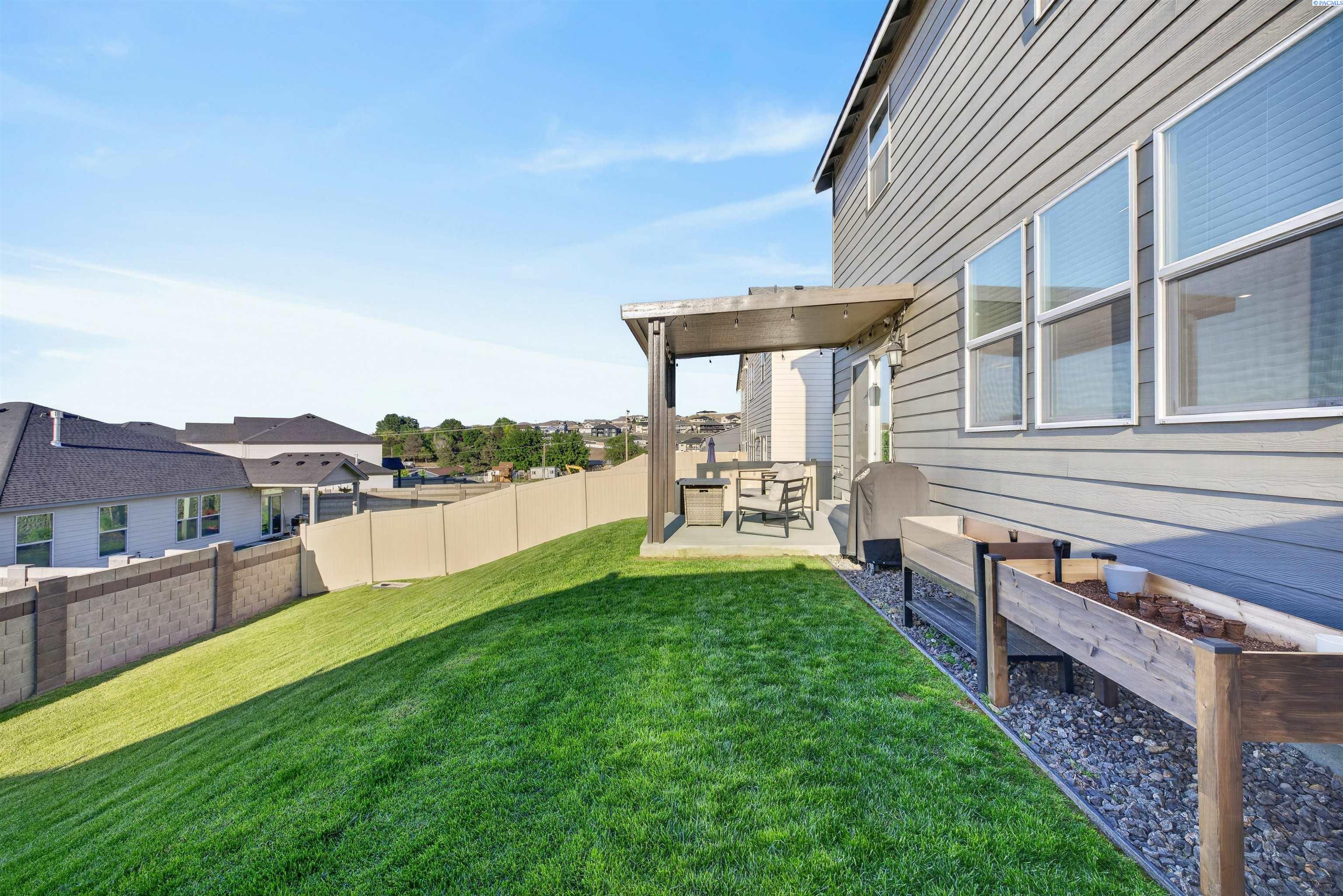 7796 Ranchland Lane
