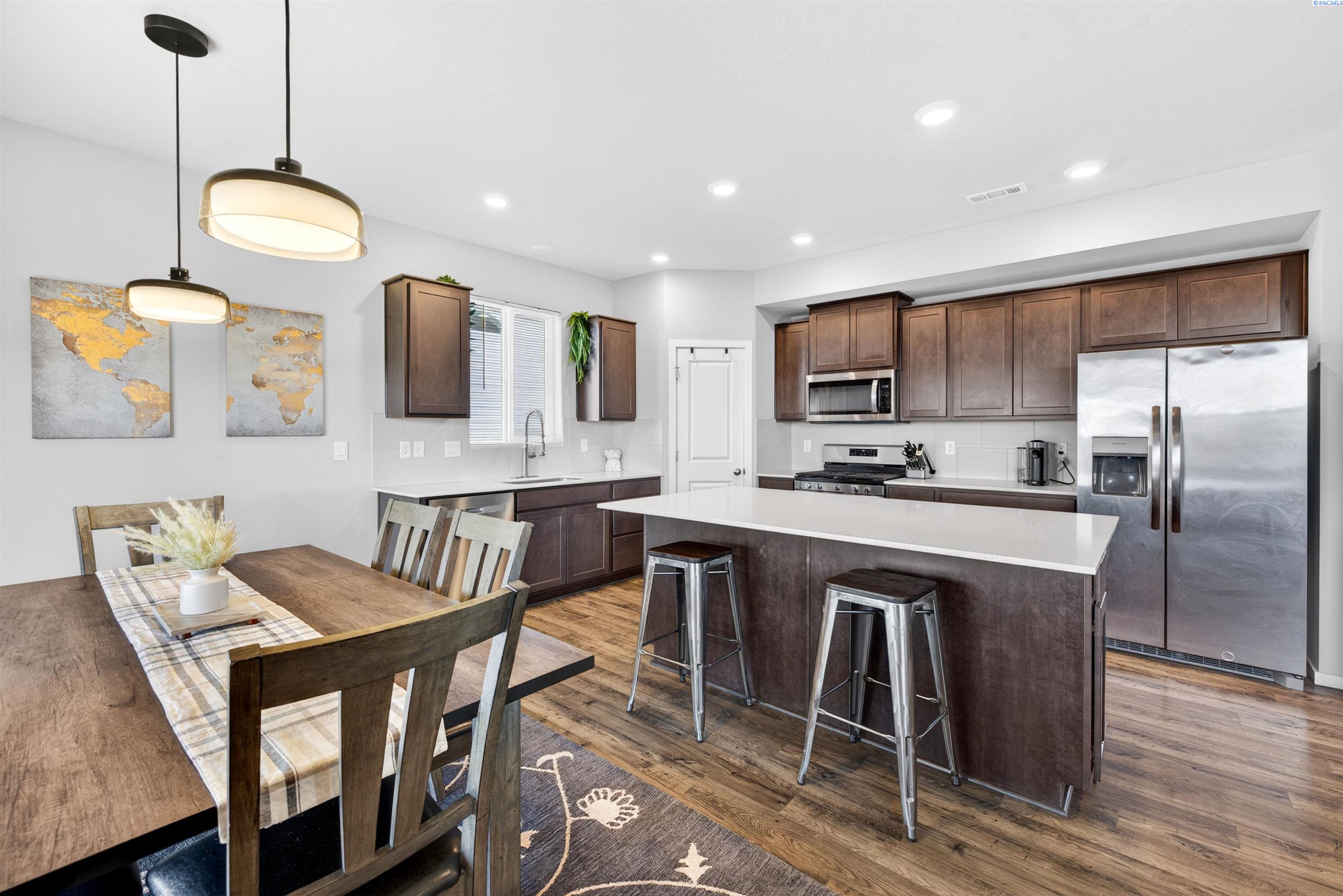 7796 Ranchland Lane