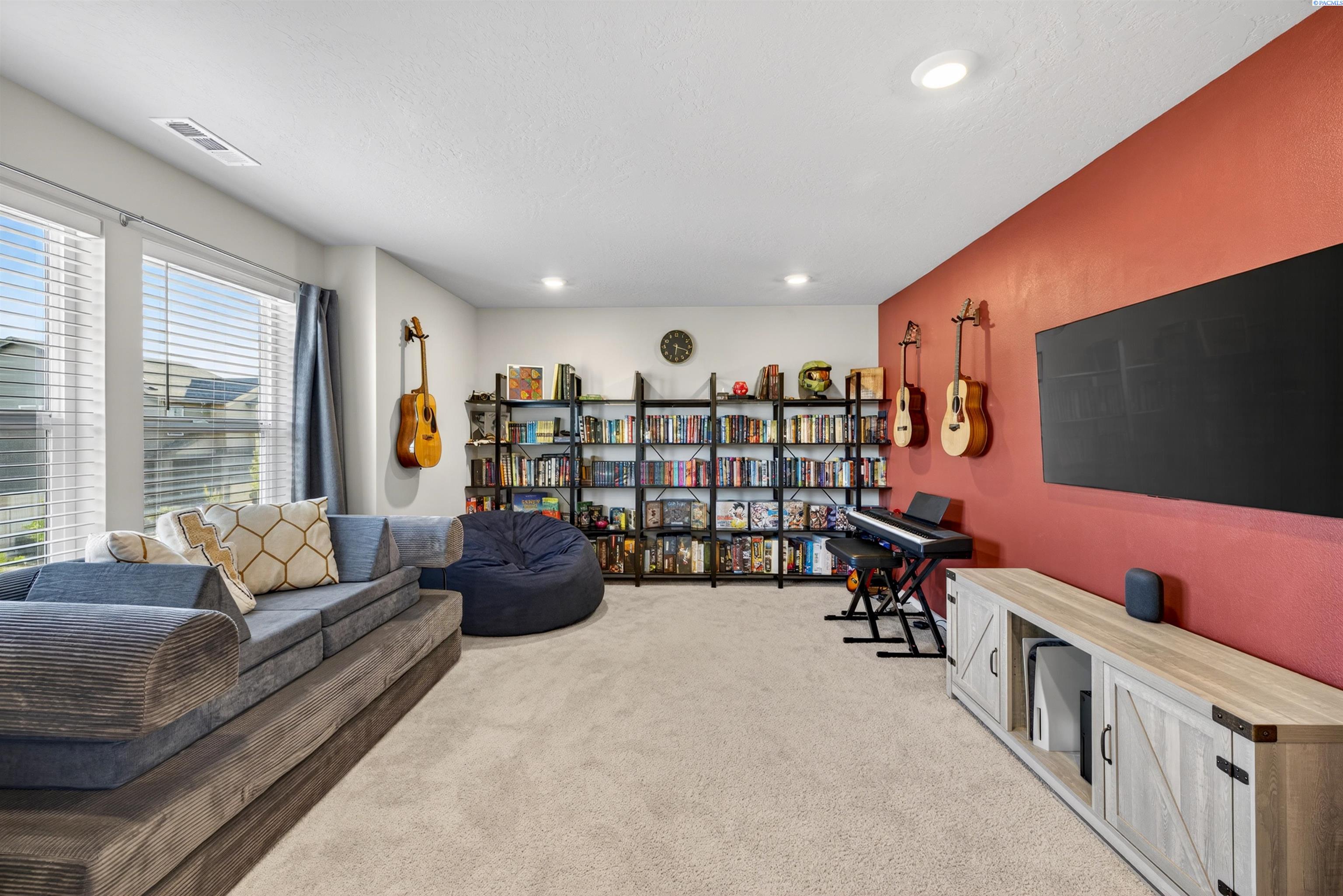 7796 Ranchland Lane