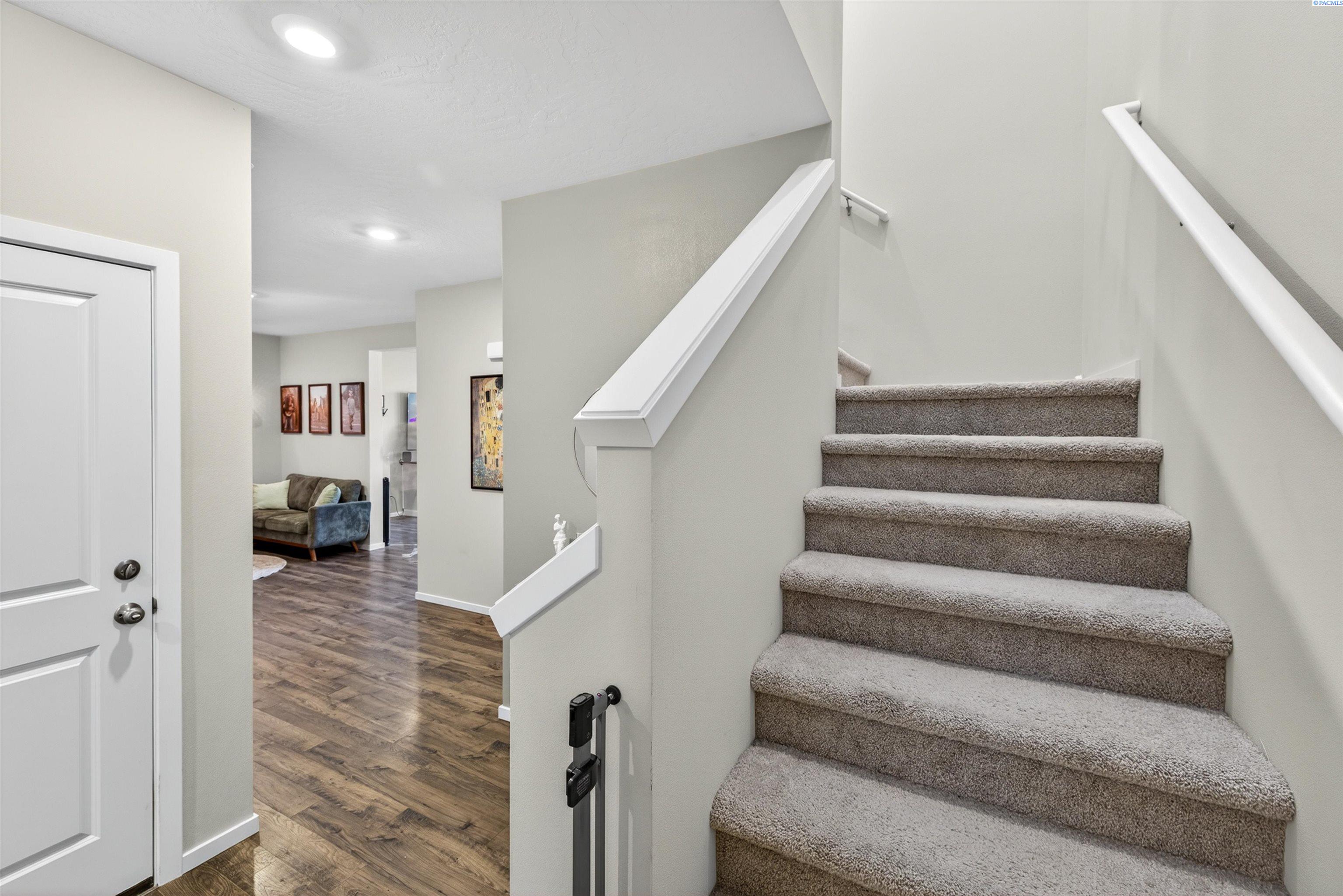 7796 Ranchland Lane
