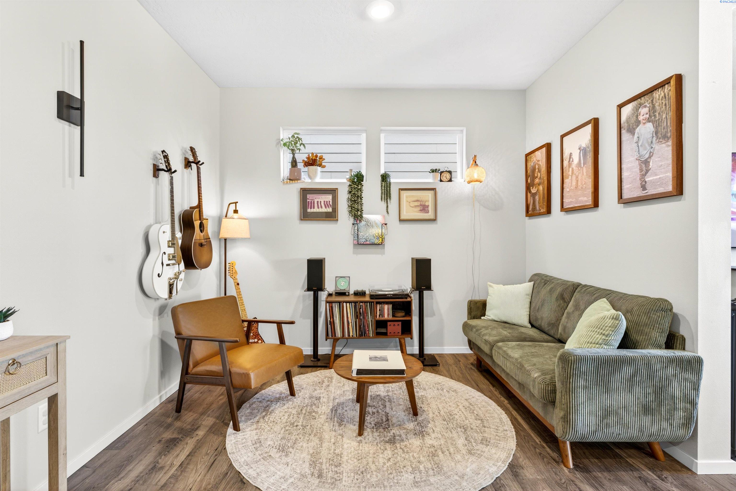 7796 Ranchland Lane