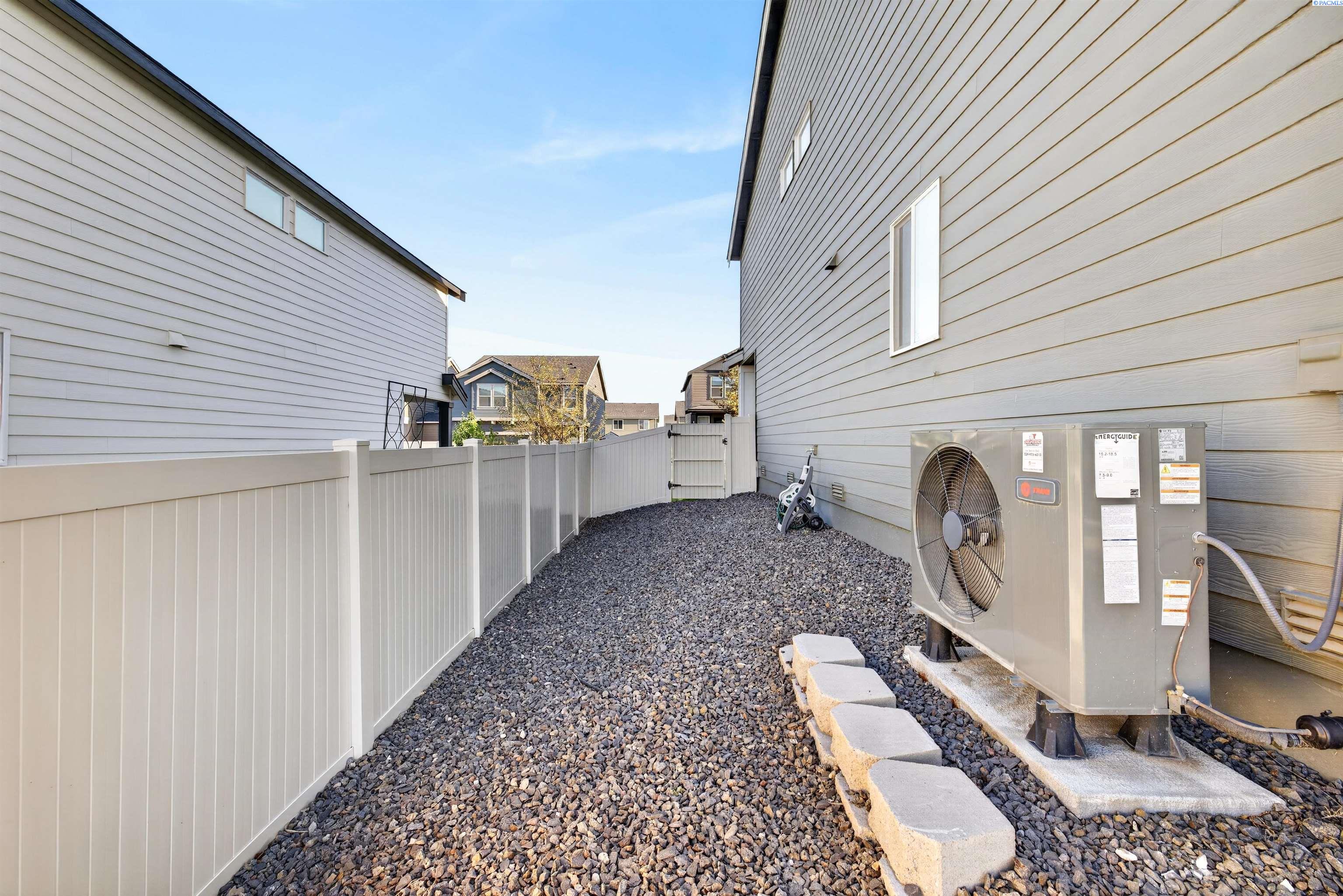 7796 Ranchland Lane