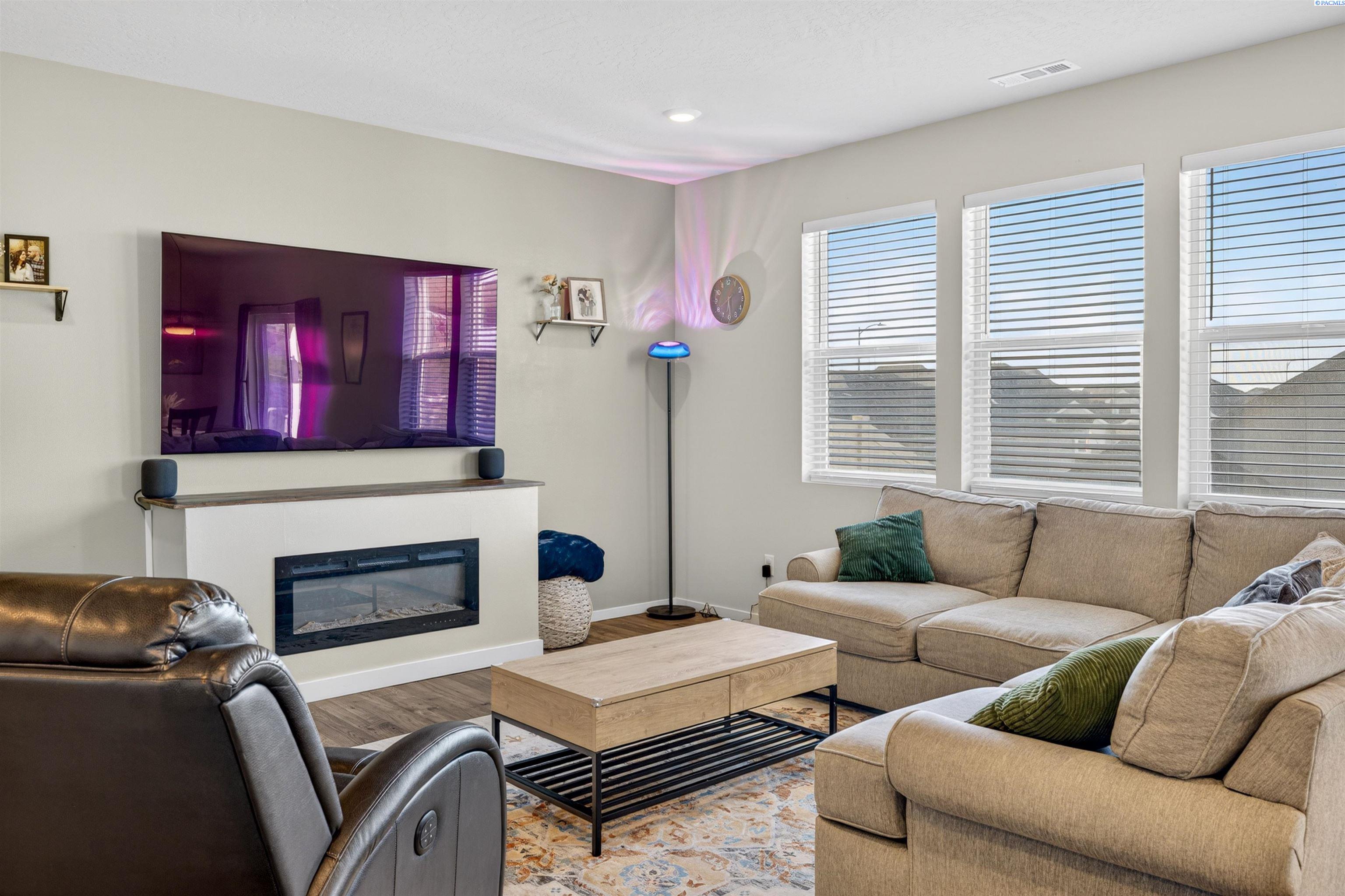 7796 Ranchland Lane