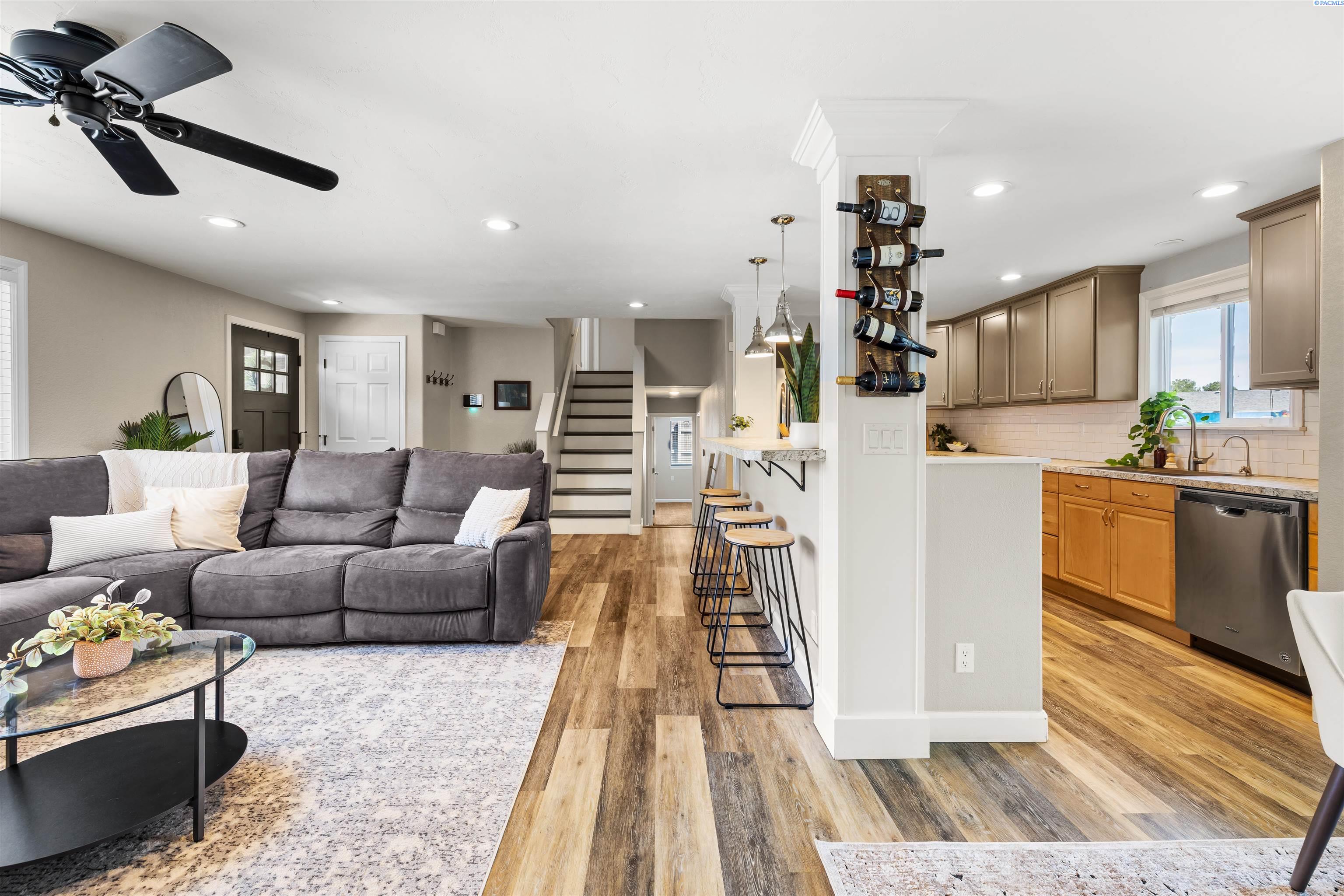 2134 Blue Jay Lane