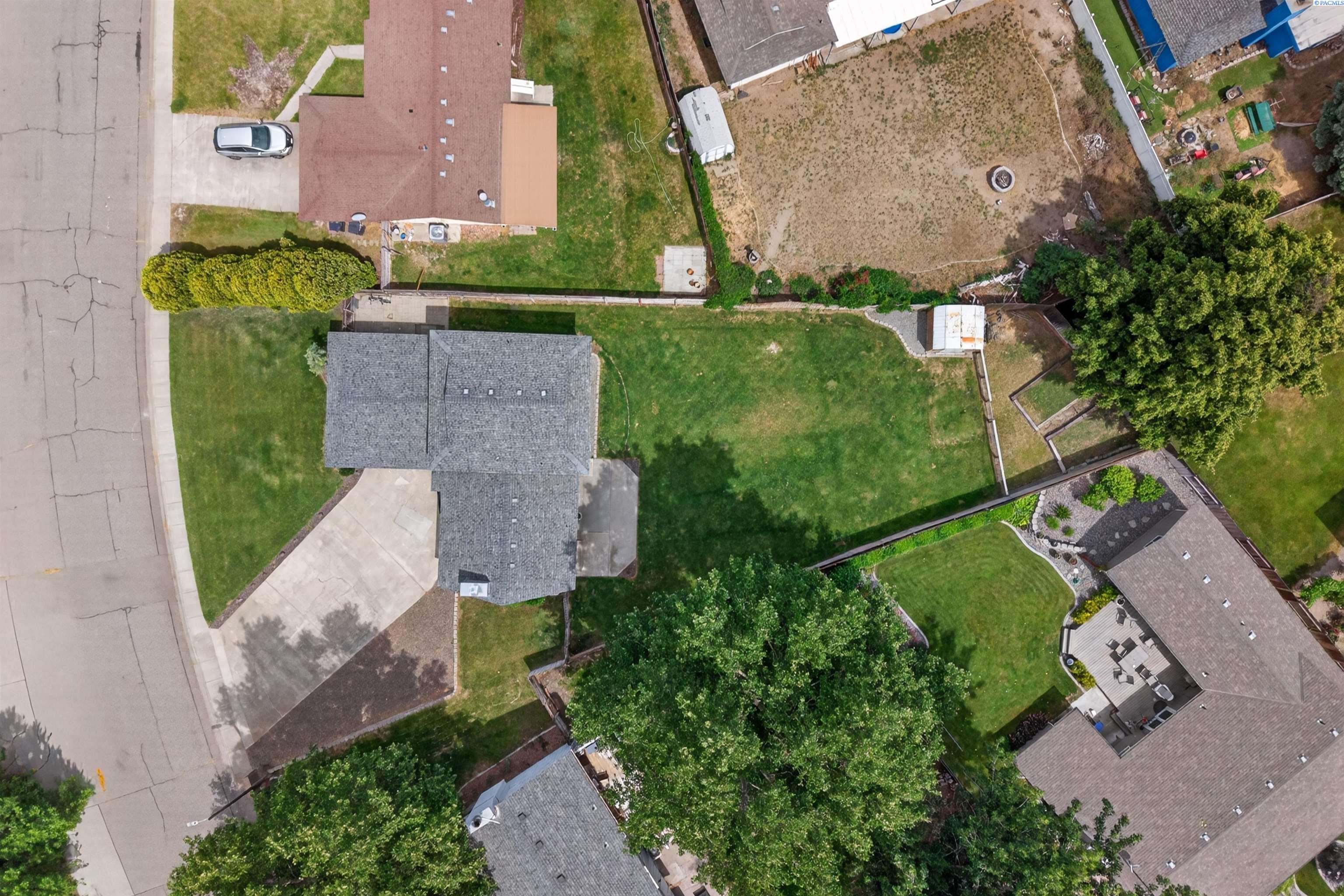 2134 Blue Jay Lane