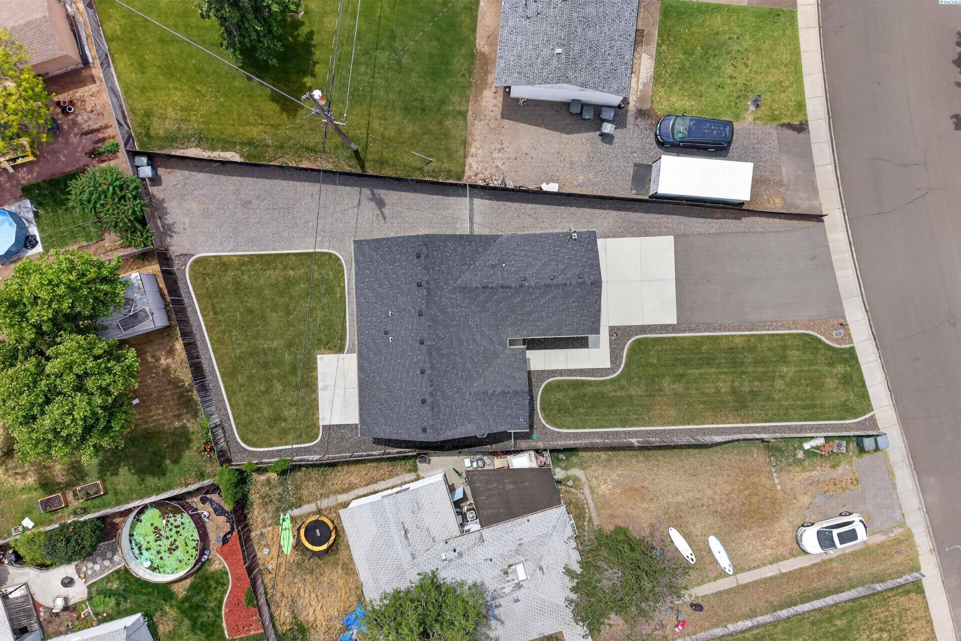 606 Sanford Ave