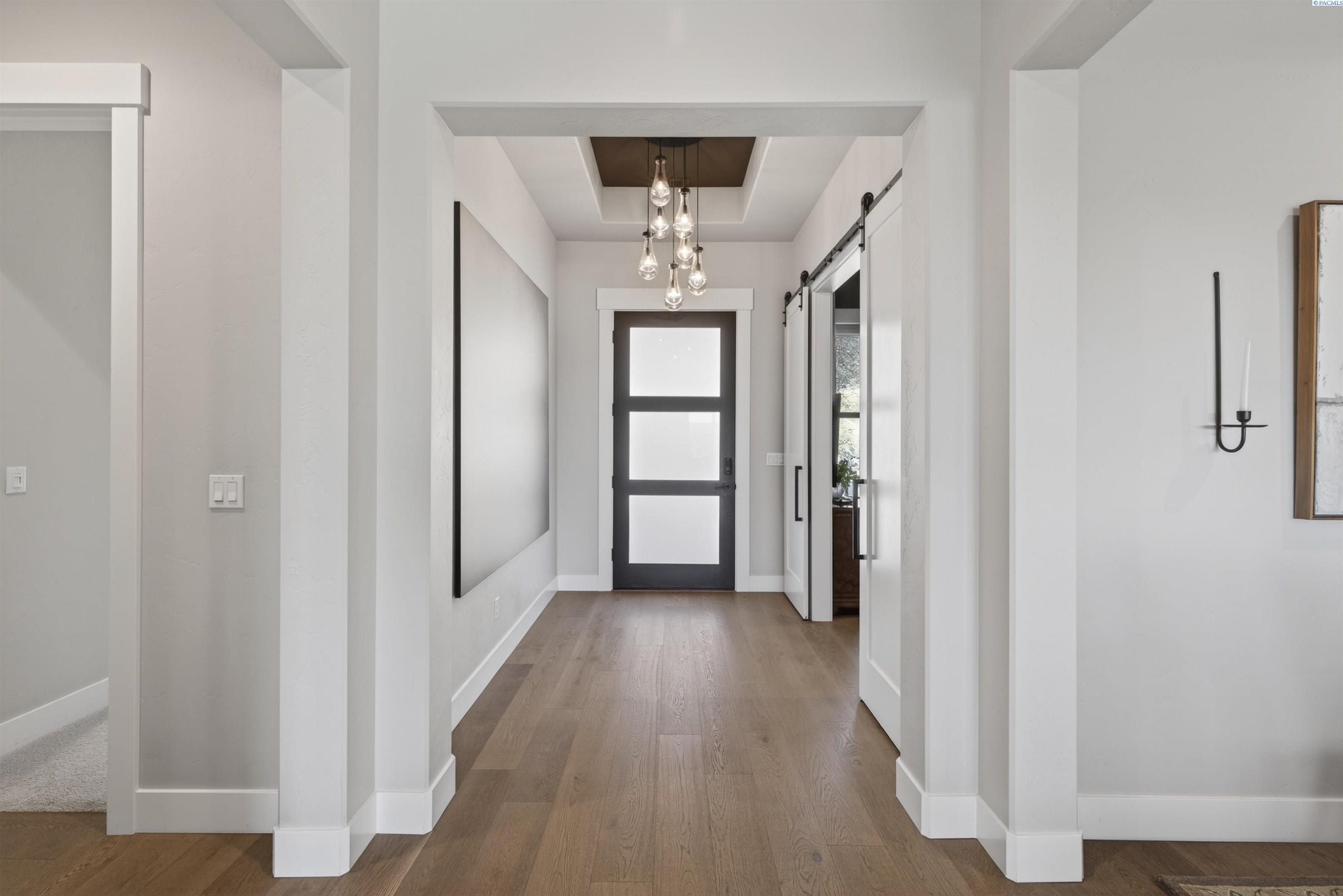 2343 Skyview Loop