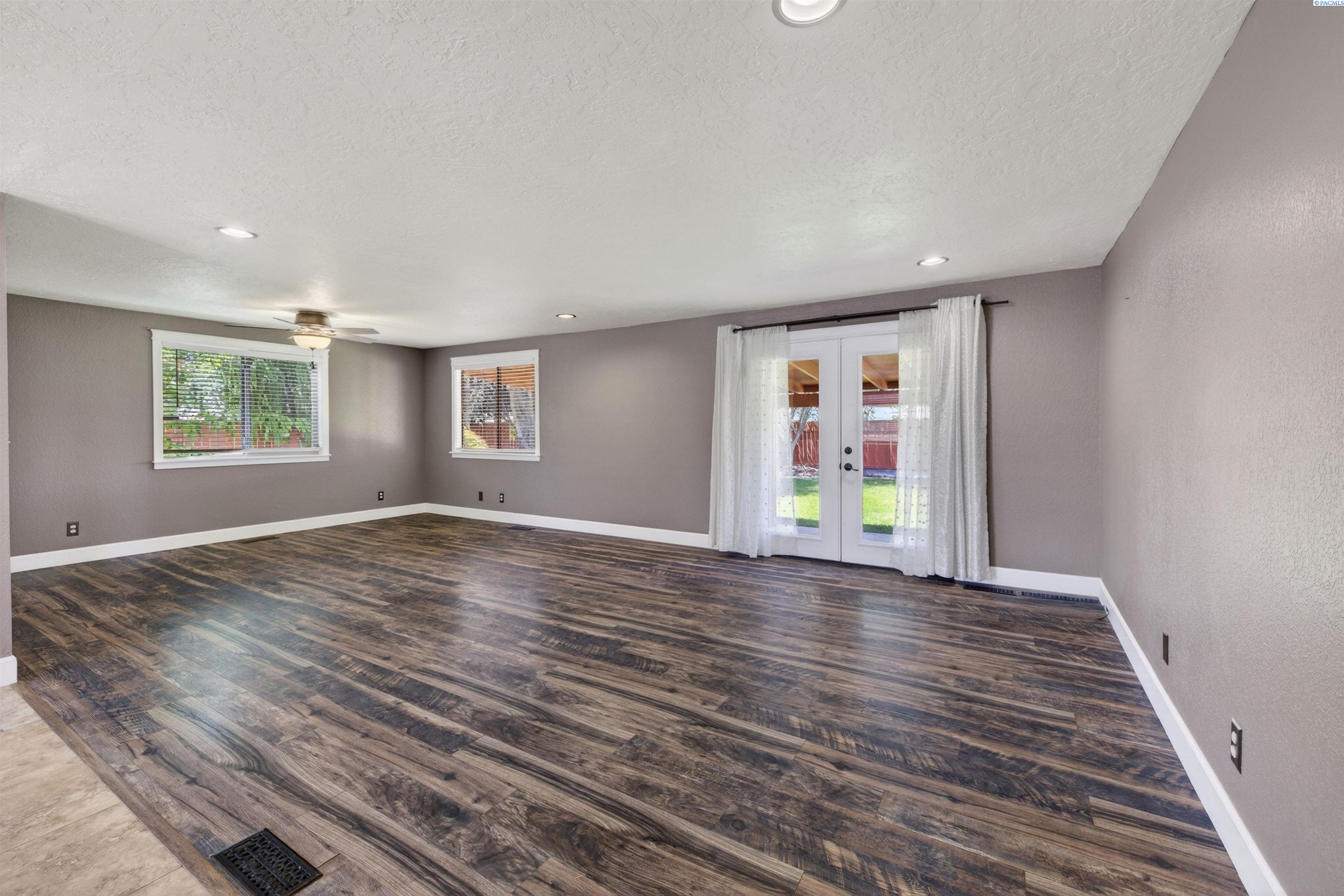 4212 Mojave Drive