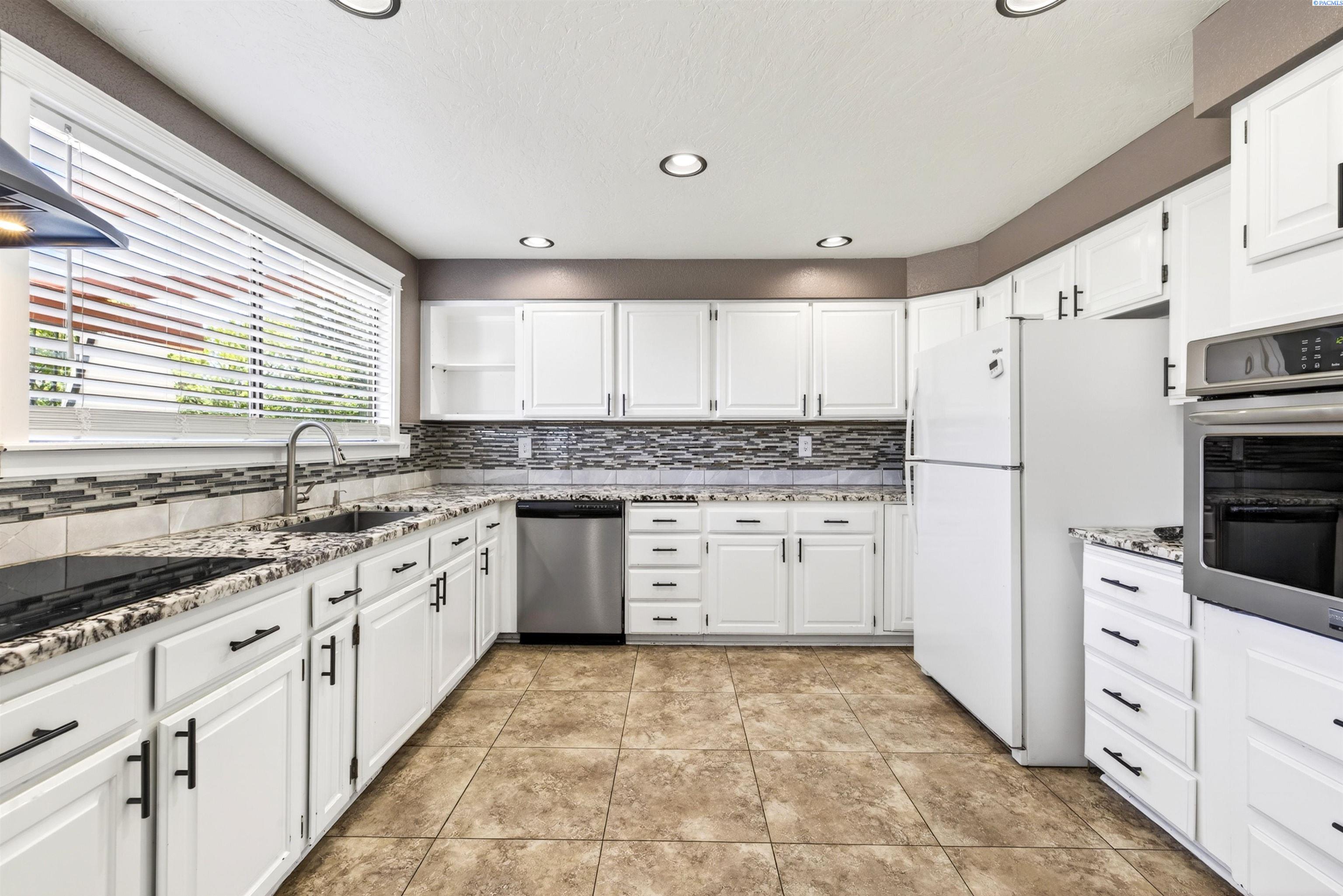 4212 Mojave Drive