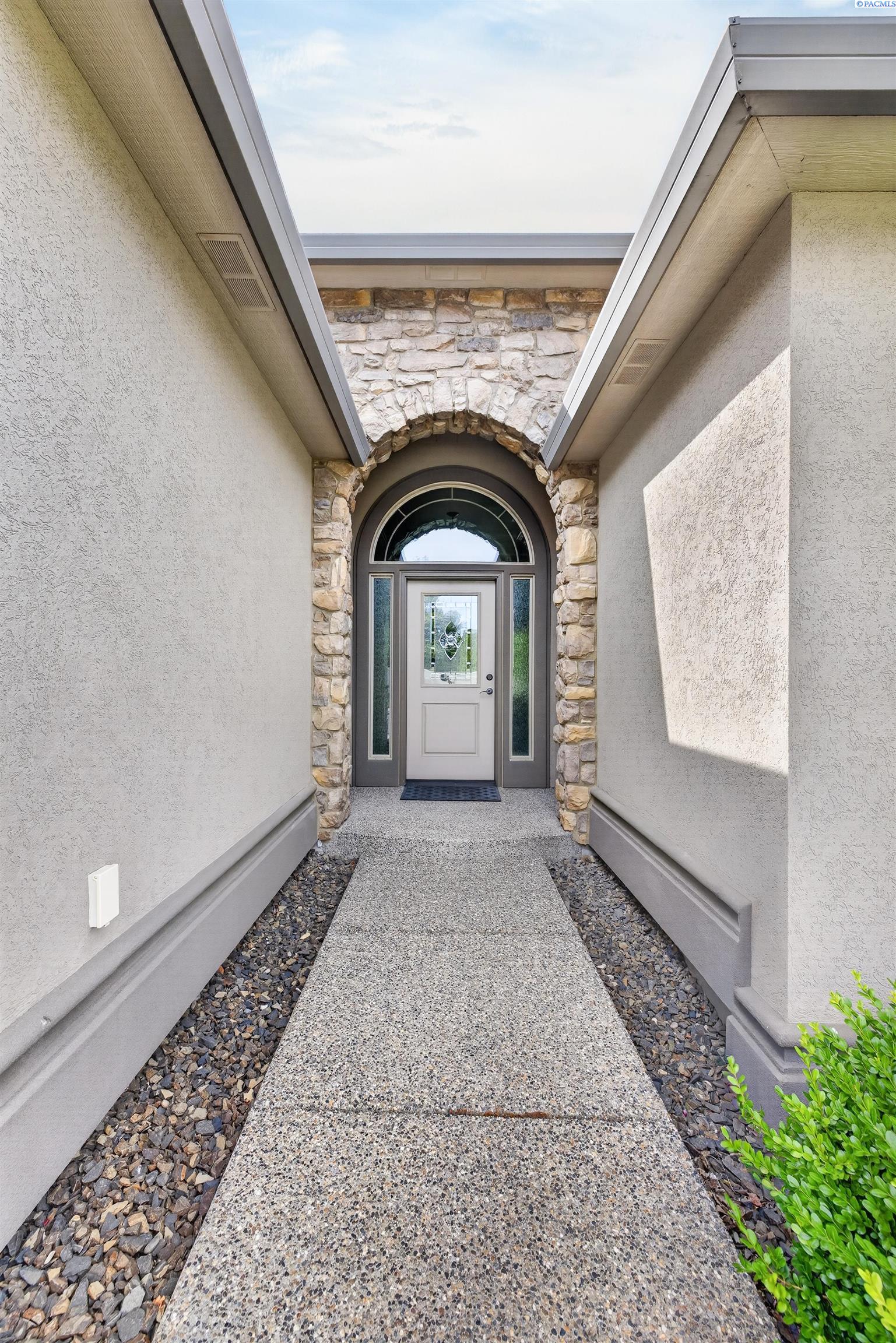 2853 Copperstone Street