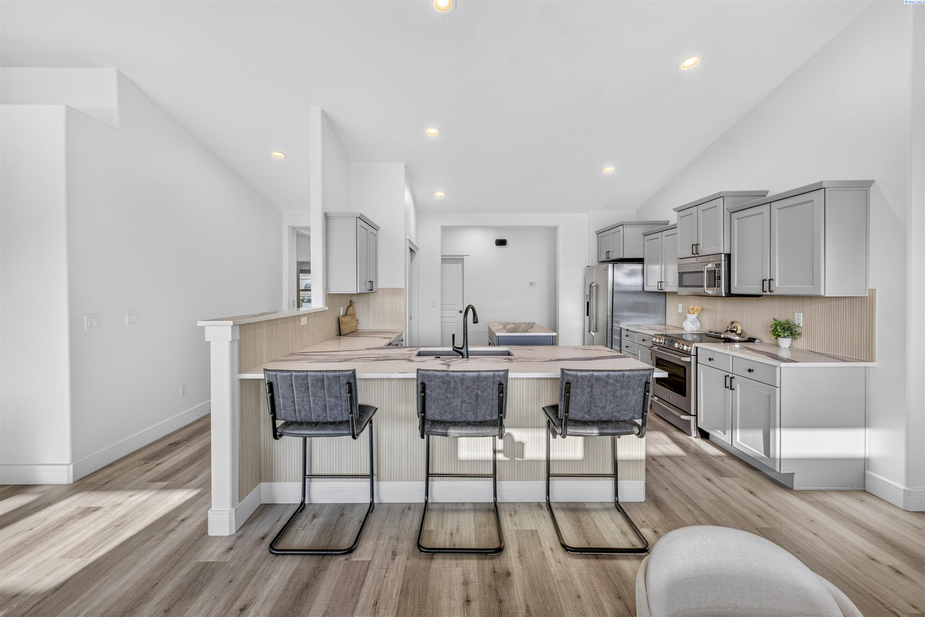 6151 Teak Lane