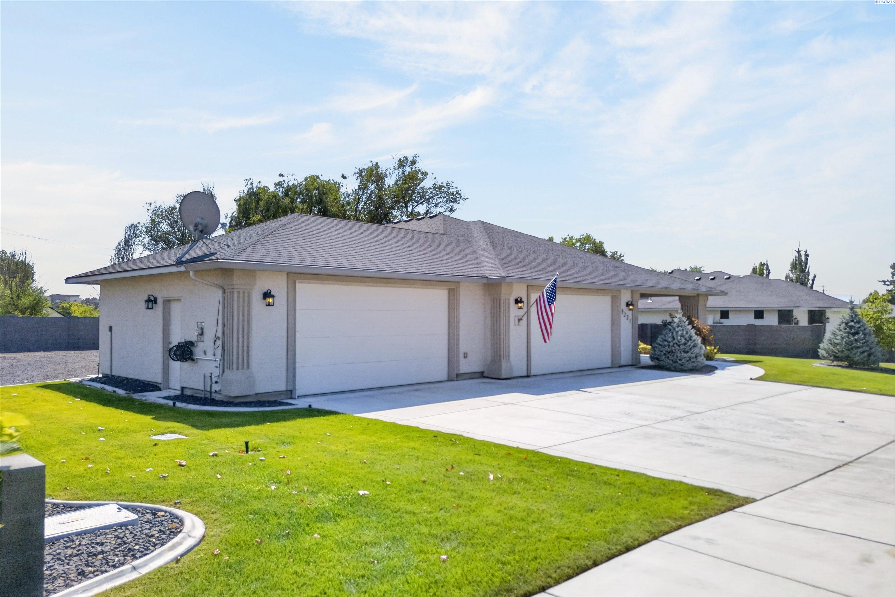3221 Road 71st Place