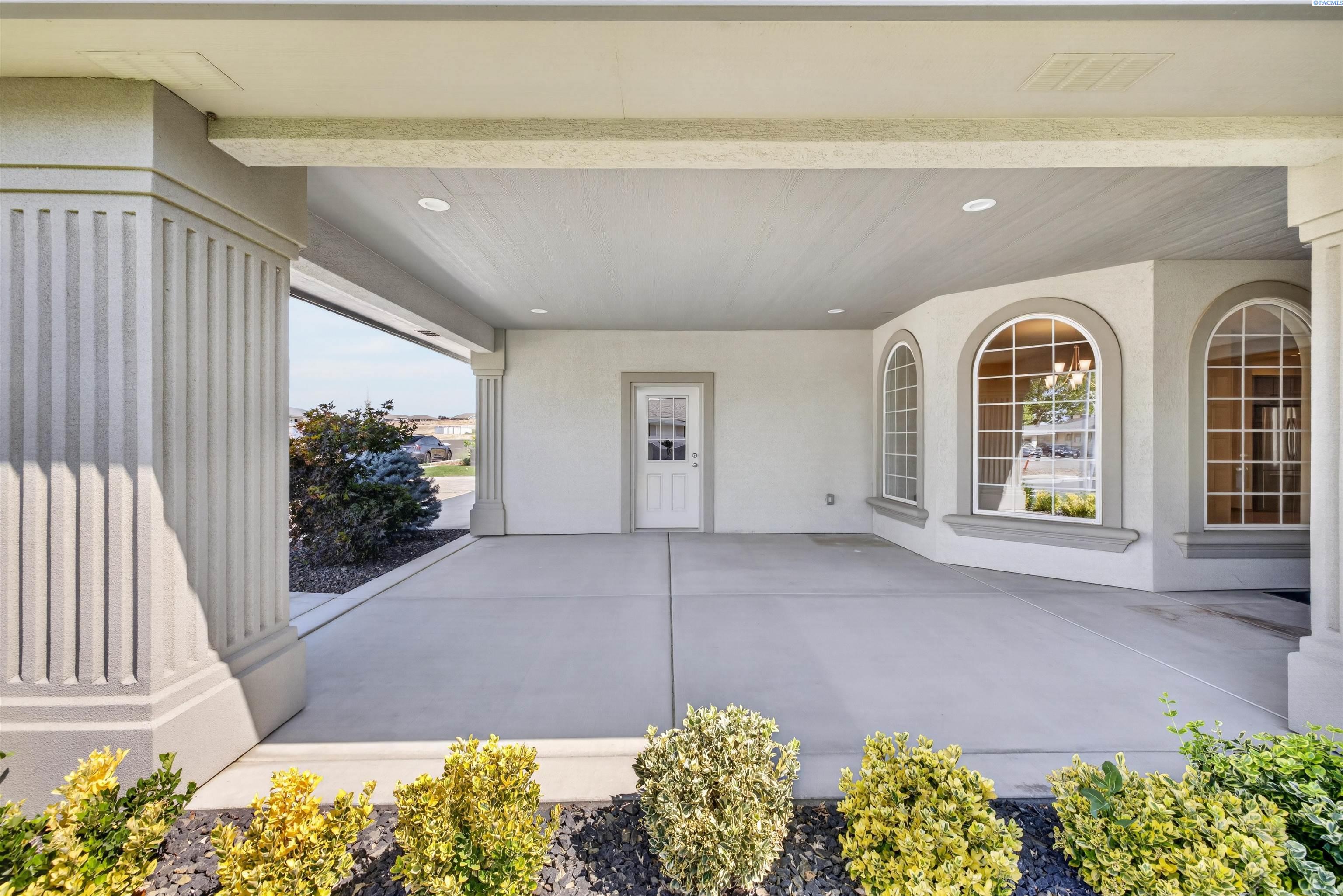 3221 Road 71st Place