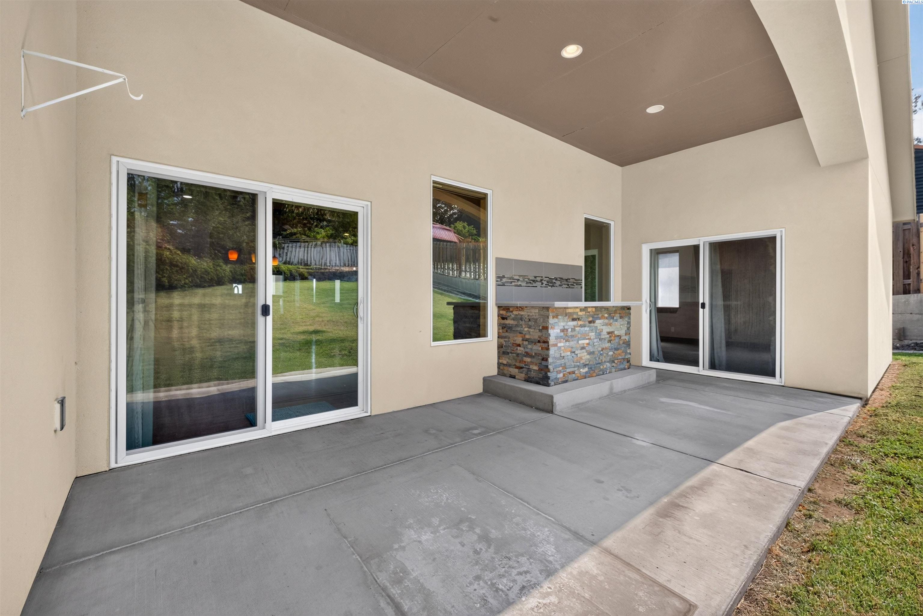 4455 King Drive