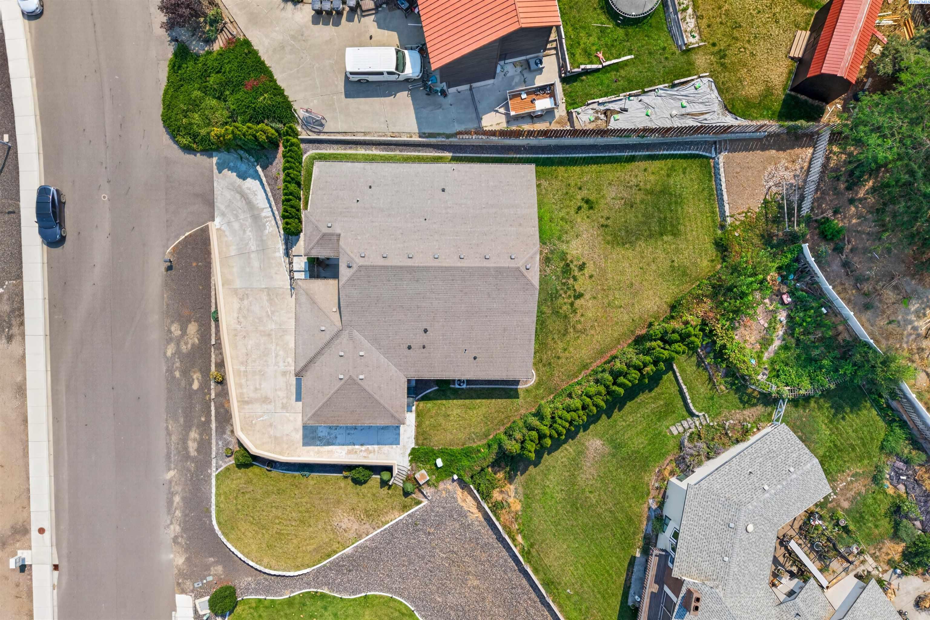 4455 King Drive