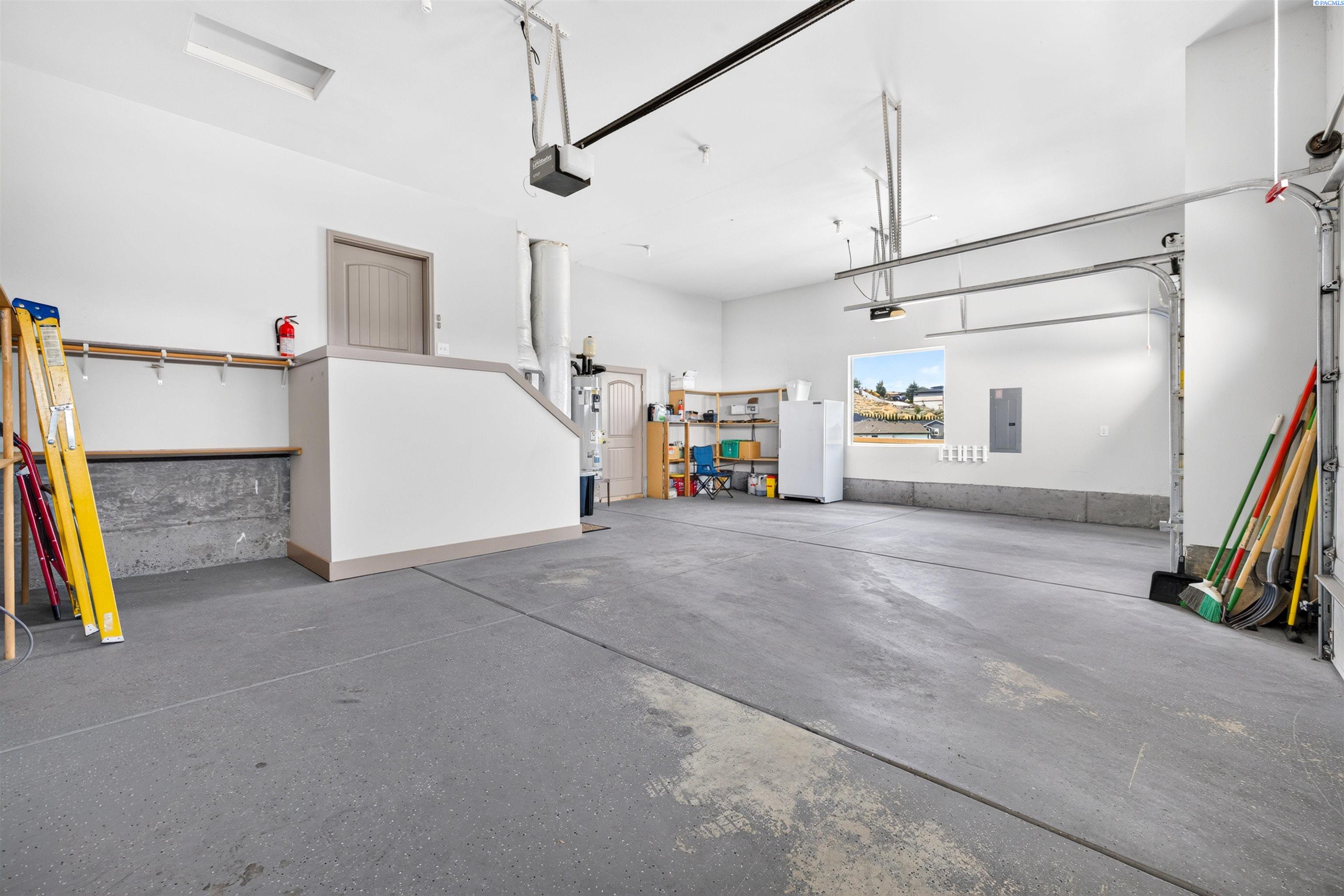 4455 King Drive