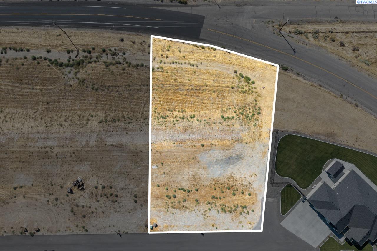 197 Columbia Bluff Lane Unit: Lot 2