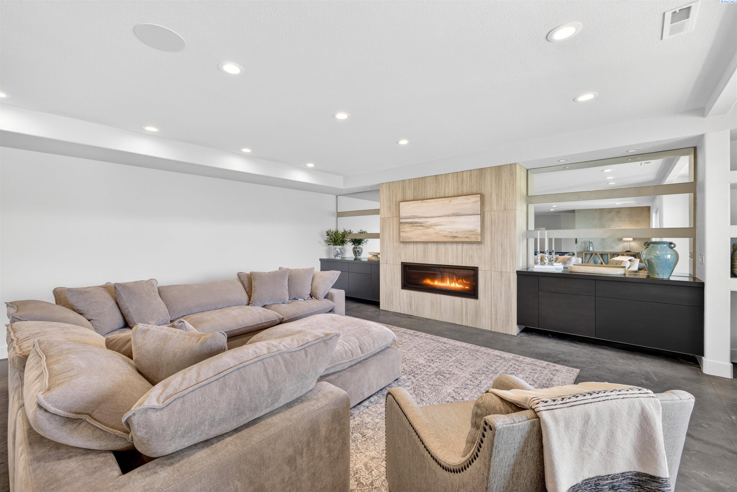 1104 Allenwhite Drive