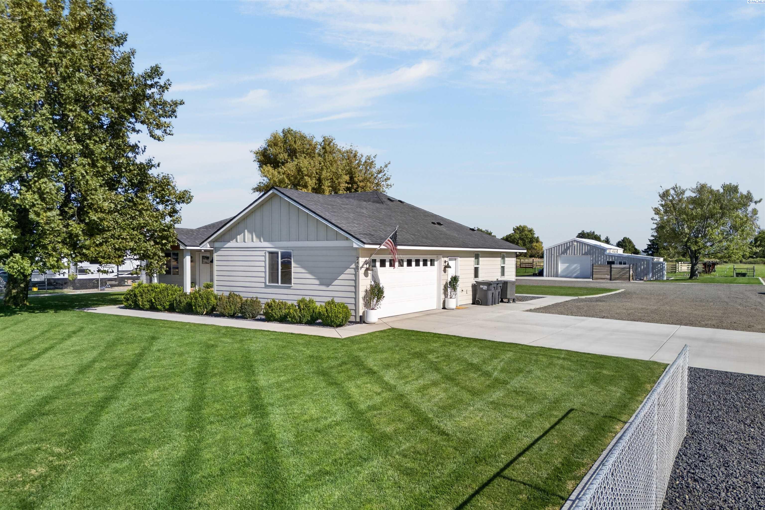 2467 Hanson Loop