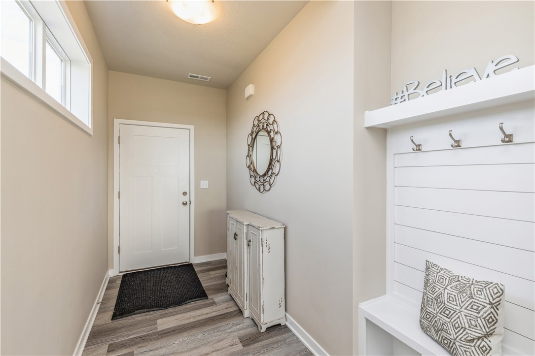 3403 NW Stratford Lane