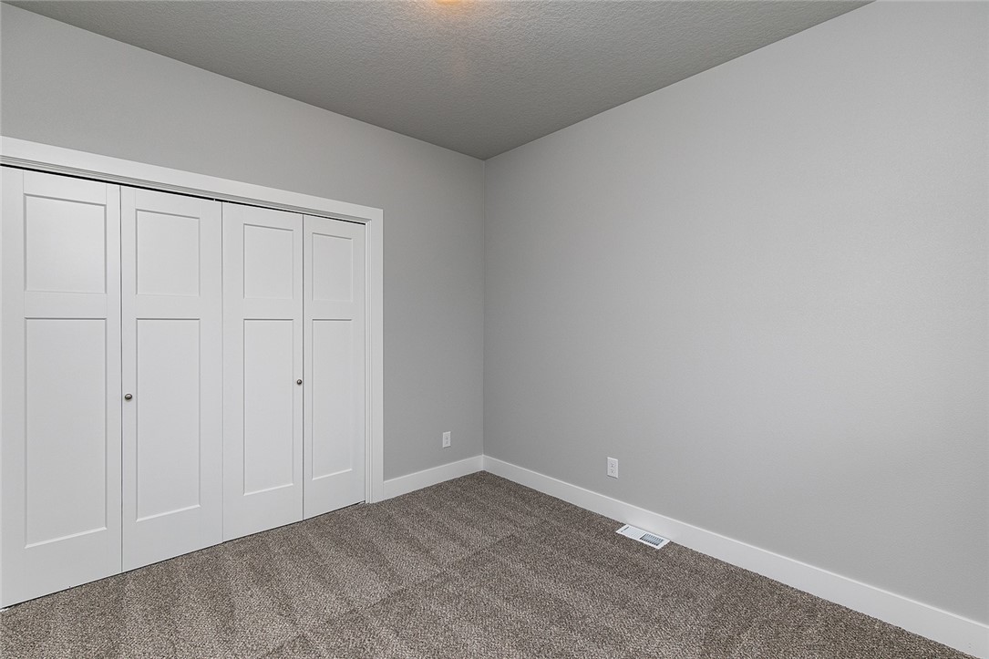 3108 Shadow Creek Avenue