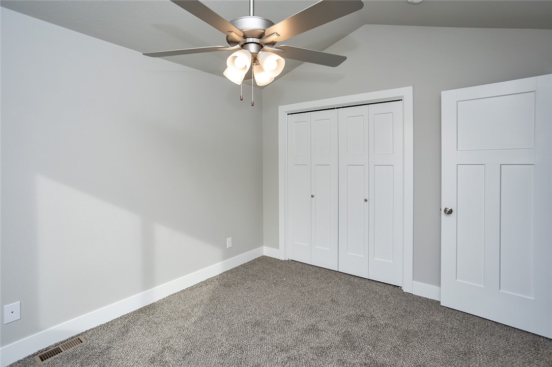 2944 Prairieside Place