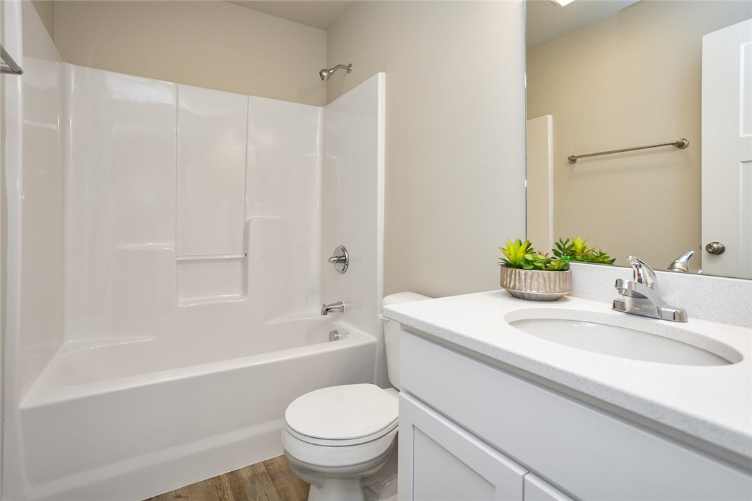 2944 Prairieside Place