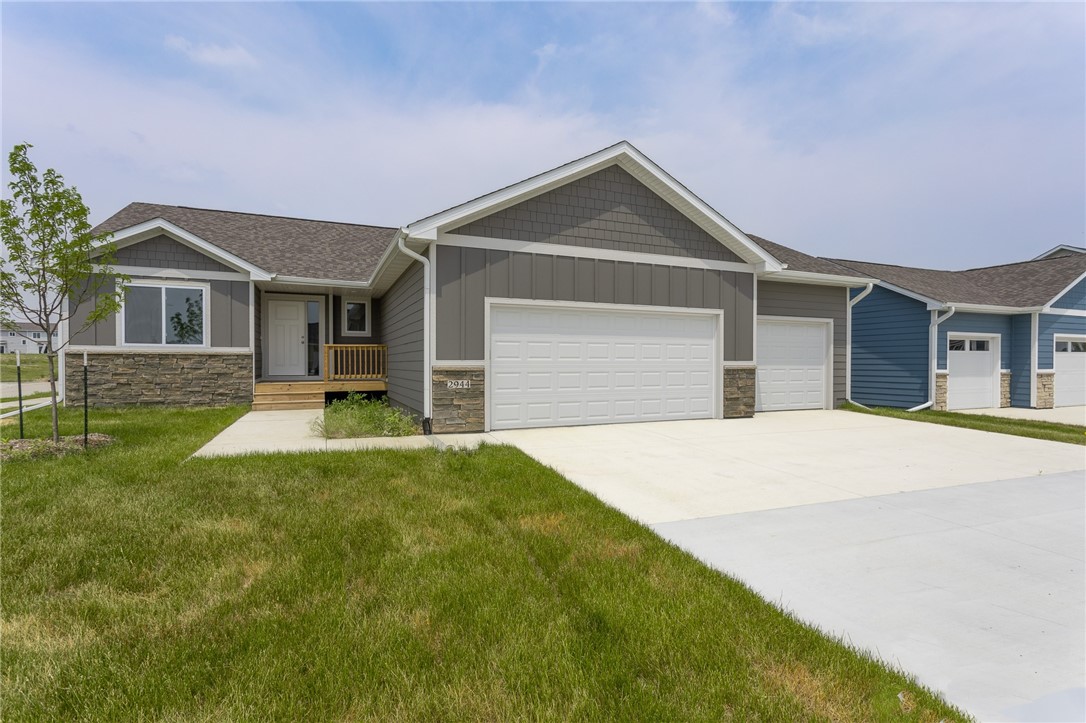 2944 Prairieside Place