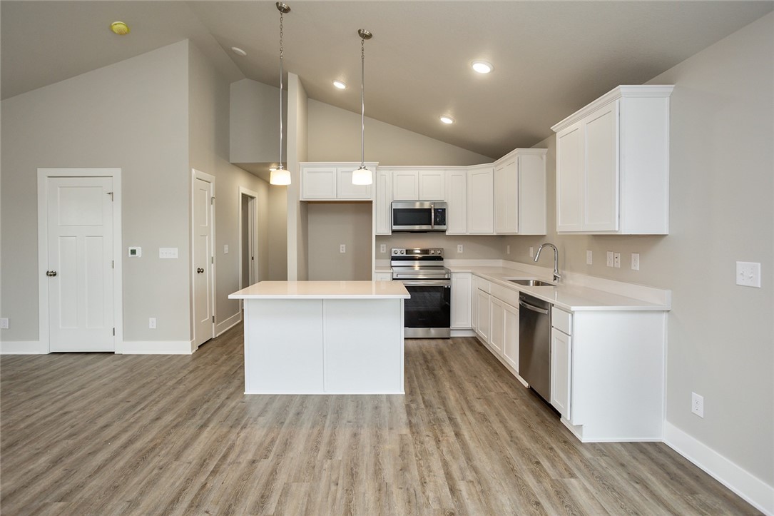 2938 Prairieside Place