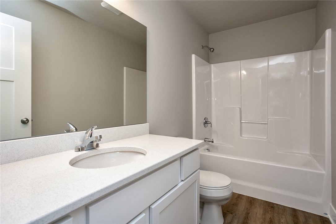 2938 Prairieside Place