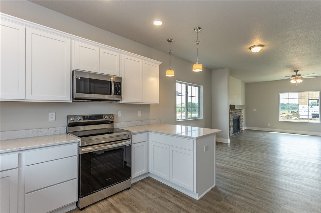 2933 Prairieside Place