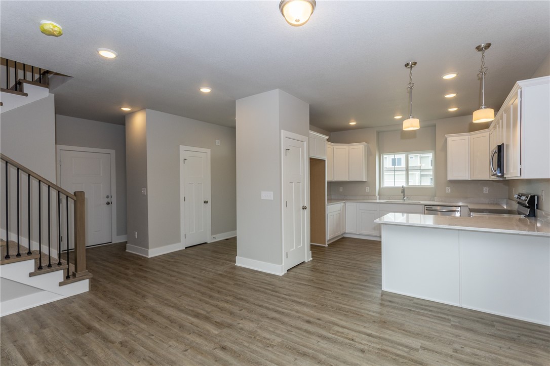 2933 Prairieside Place