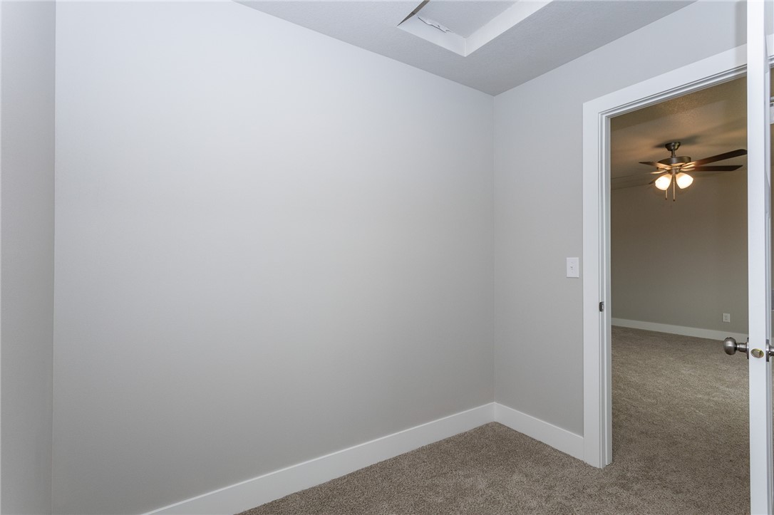 2933 Prairieside Place