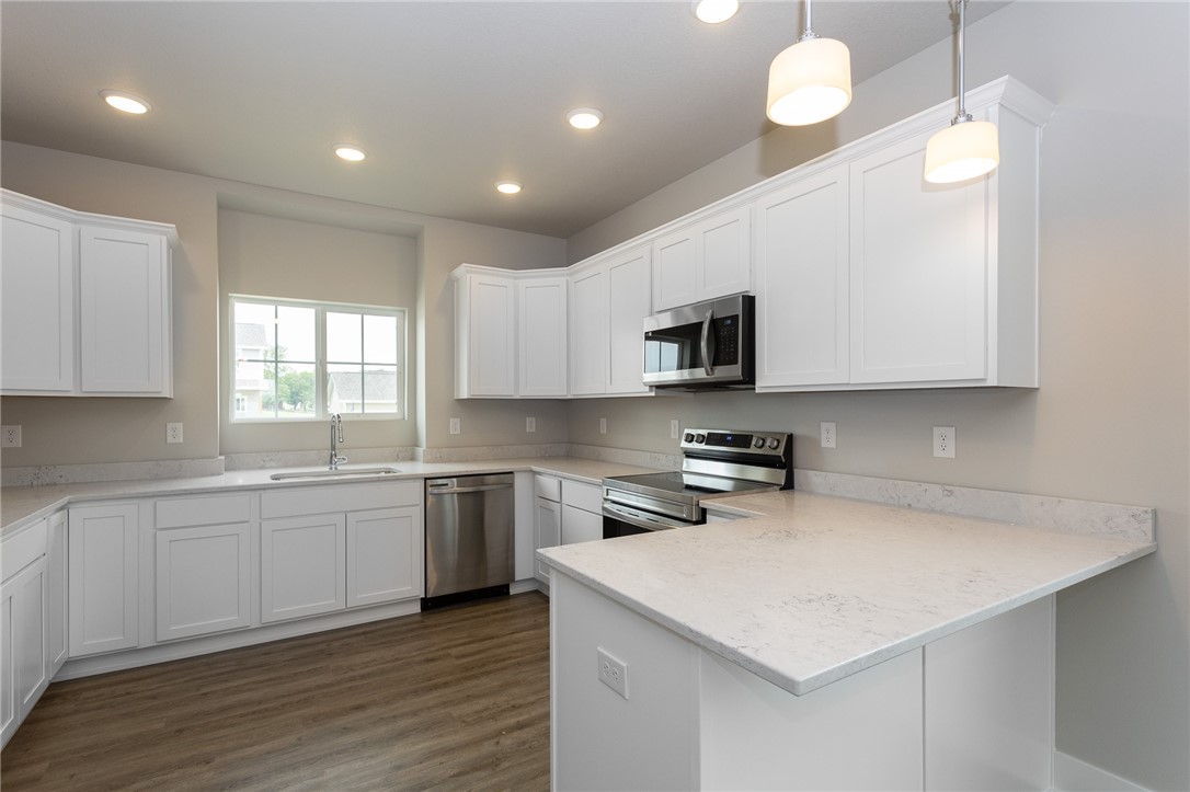 2933 Prairieside Place