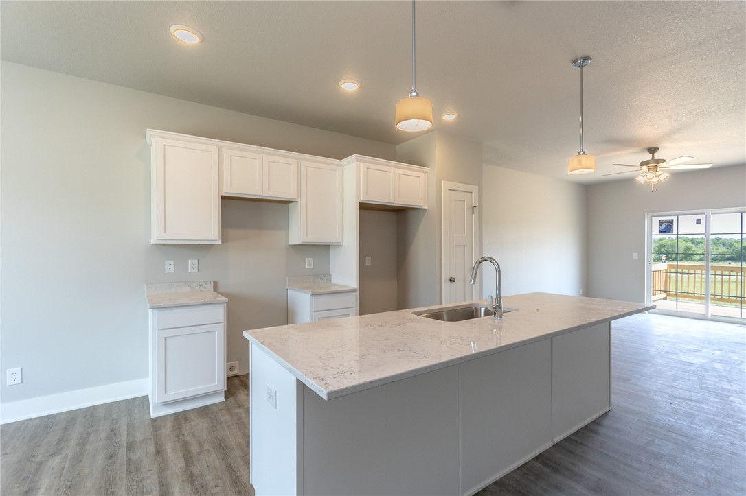 2921 Prairieside Place