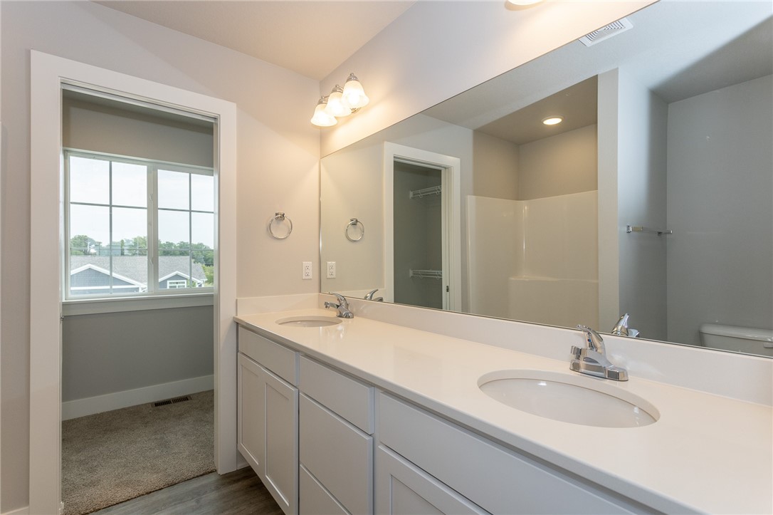 2921 Prairieside Place