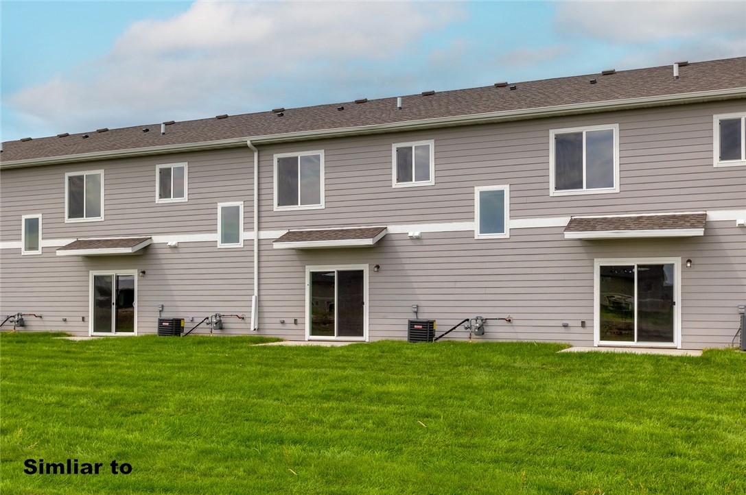 250 NW Greenway Place