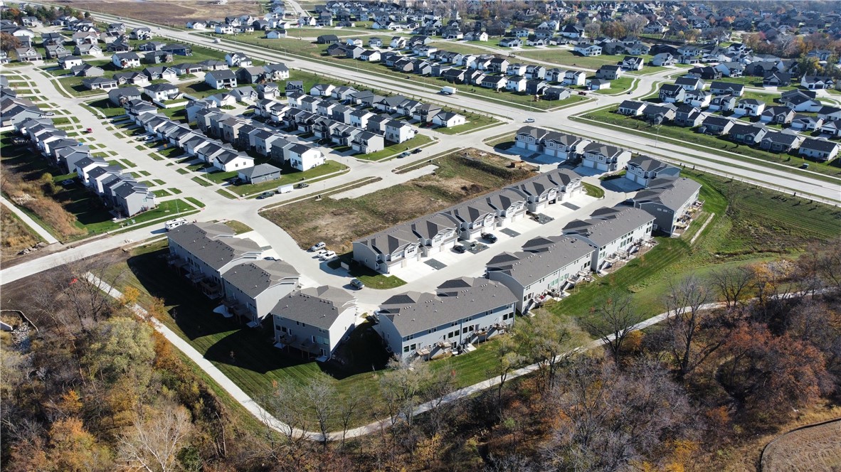 15300 Bellflower Lane