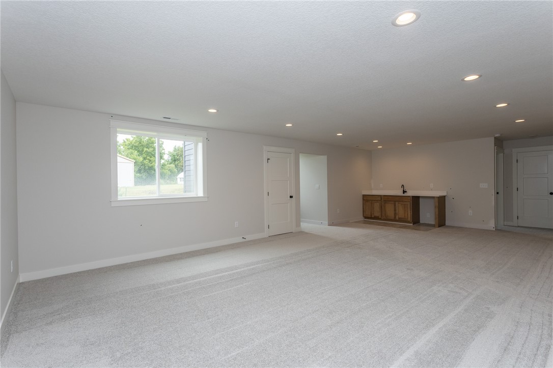 345 NW Woodmoor Drive