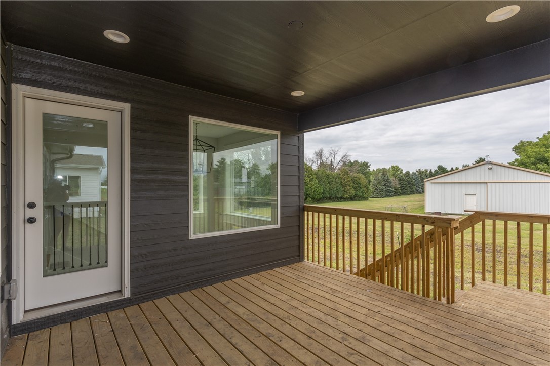 345 NW Woodmoor Drive