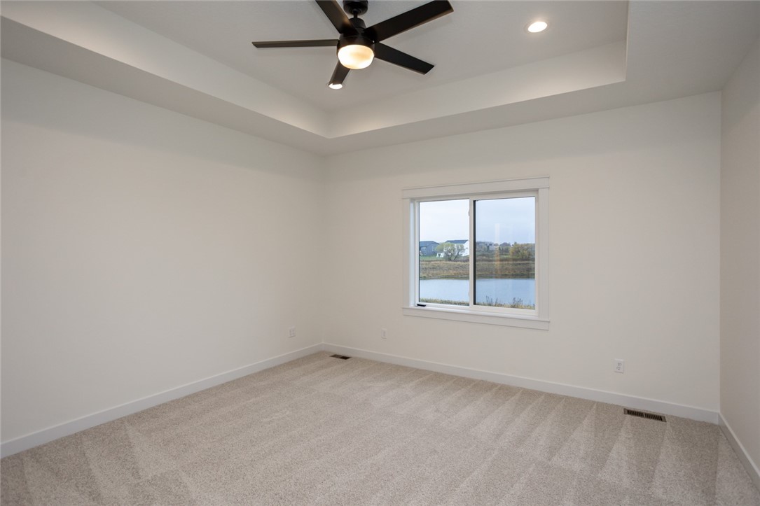 230 NW Lavelle Drive