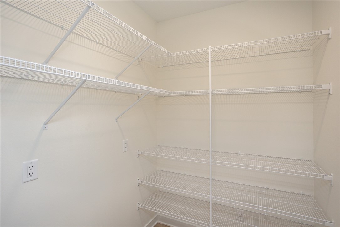 230 NW Lavelle Drive