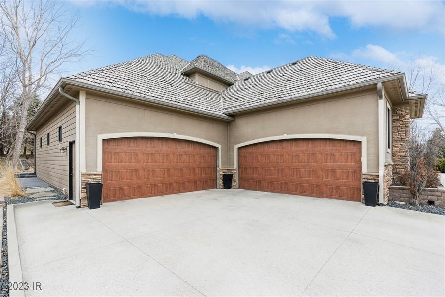 5503 Glen Oaks Point