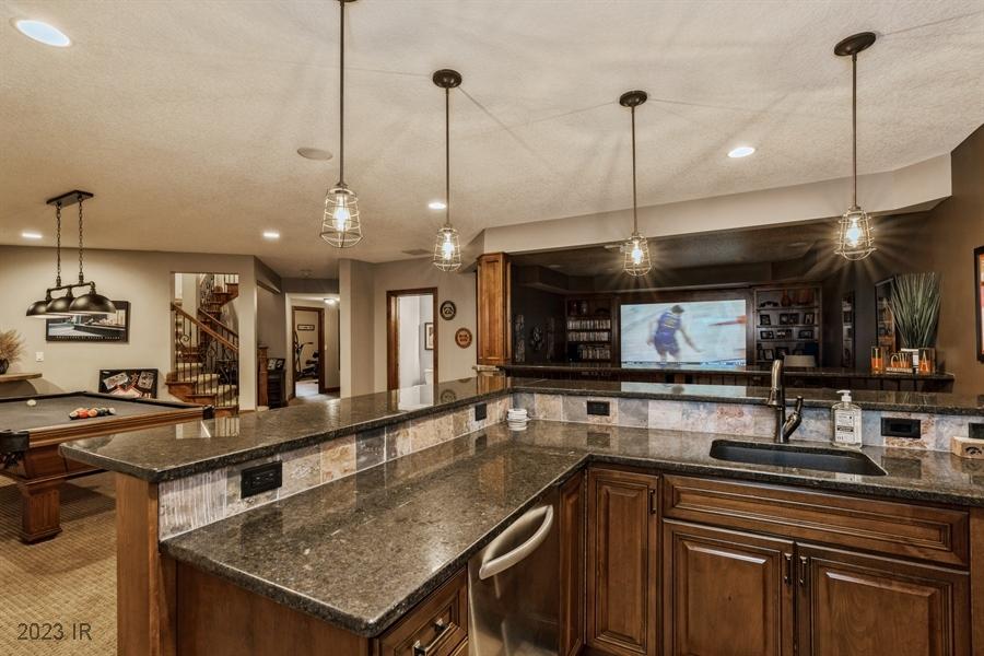 5503 Glen Oaks Point