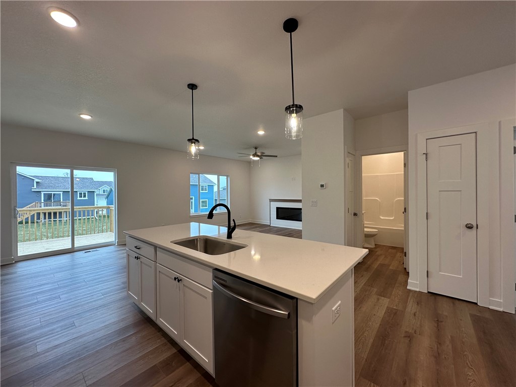 625 Plainside Avenue