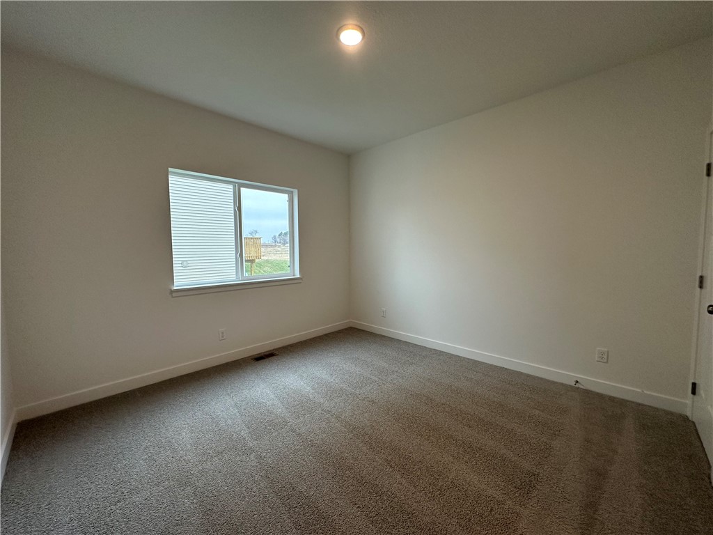 625 Plainside Avenue