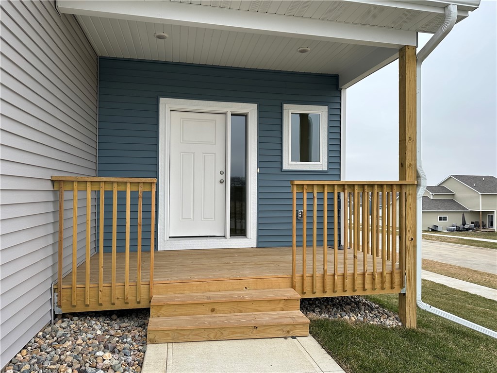 709 Plainside Avenue