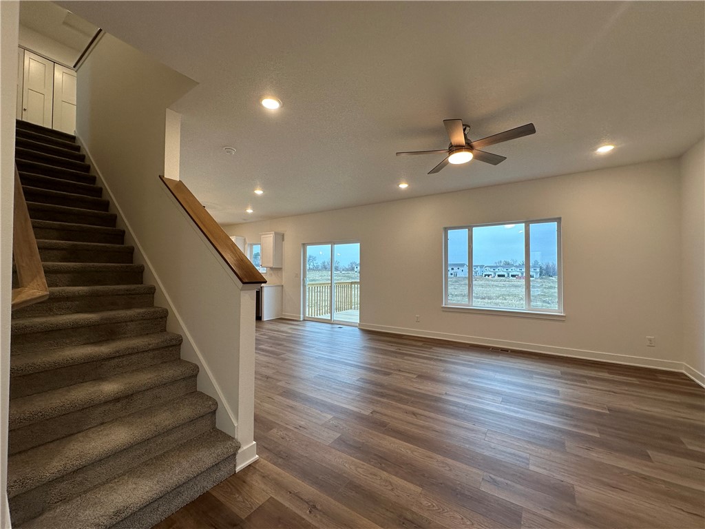 709 Plainside Avenue