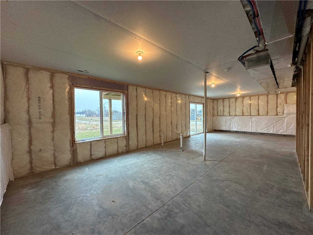 709 Plainside Avenue